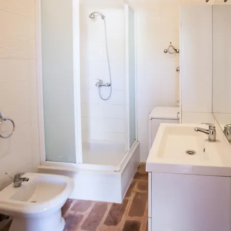 Elija Apartment Kozino